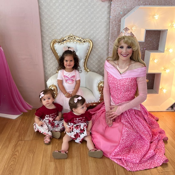 Hi, I'm Jessica! - Picture 16 of 16